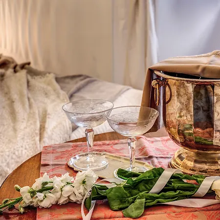 Approdo Ripetta 4* ローマ