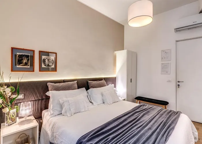 Approdo Ripetta Rome